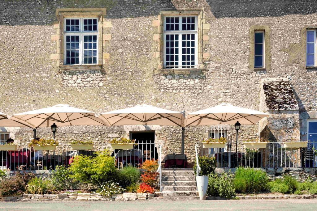 מוג-סור-לואר Logis Hotel Le Relais Louis XI מראה חיצוני תמונה